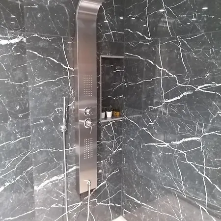 Apartament Amazing @ Monastiraki Subway Station Atena