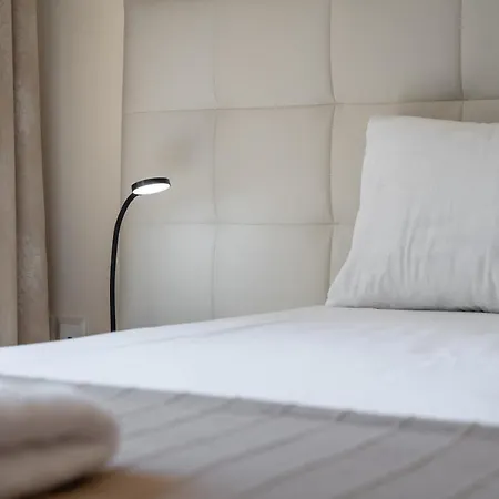 Apartament Amazing @ Monastiraki Subway Station